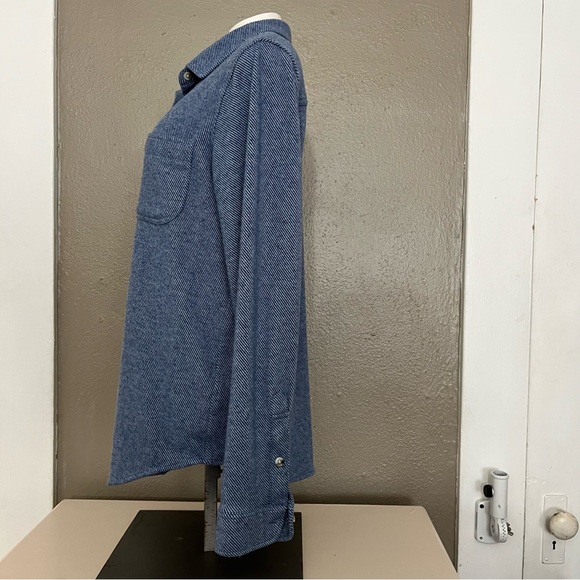 Faherty Legend Sweater Shirt Glacier Blue Twill Women’s Small - Picture 5 of 14
